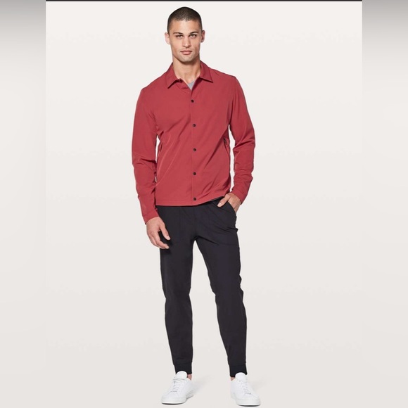 NWOT - Lululemon Coaches Jacket Oxblood - Men’s Size Small - Picture 1 of 10